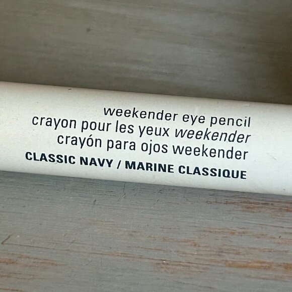 NEW Mary Kay Weekender Eye Pencil CLASSIC NAVY Full Size No box Unused New - Picture 2 of 4